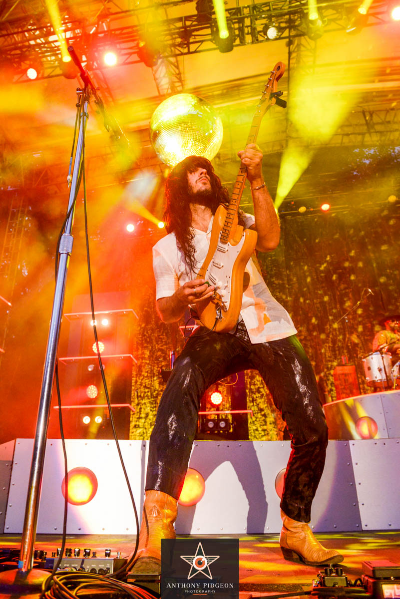 Khruangbin at Edgefield on July 9, 2022 / Photos