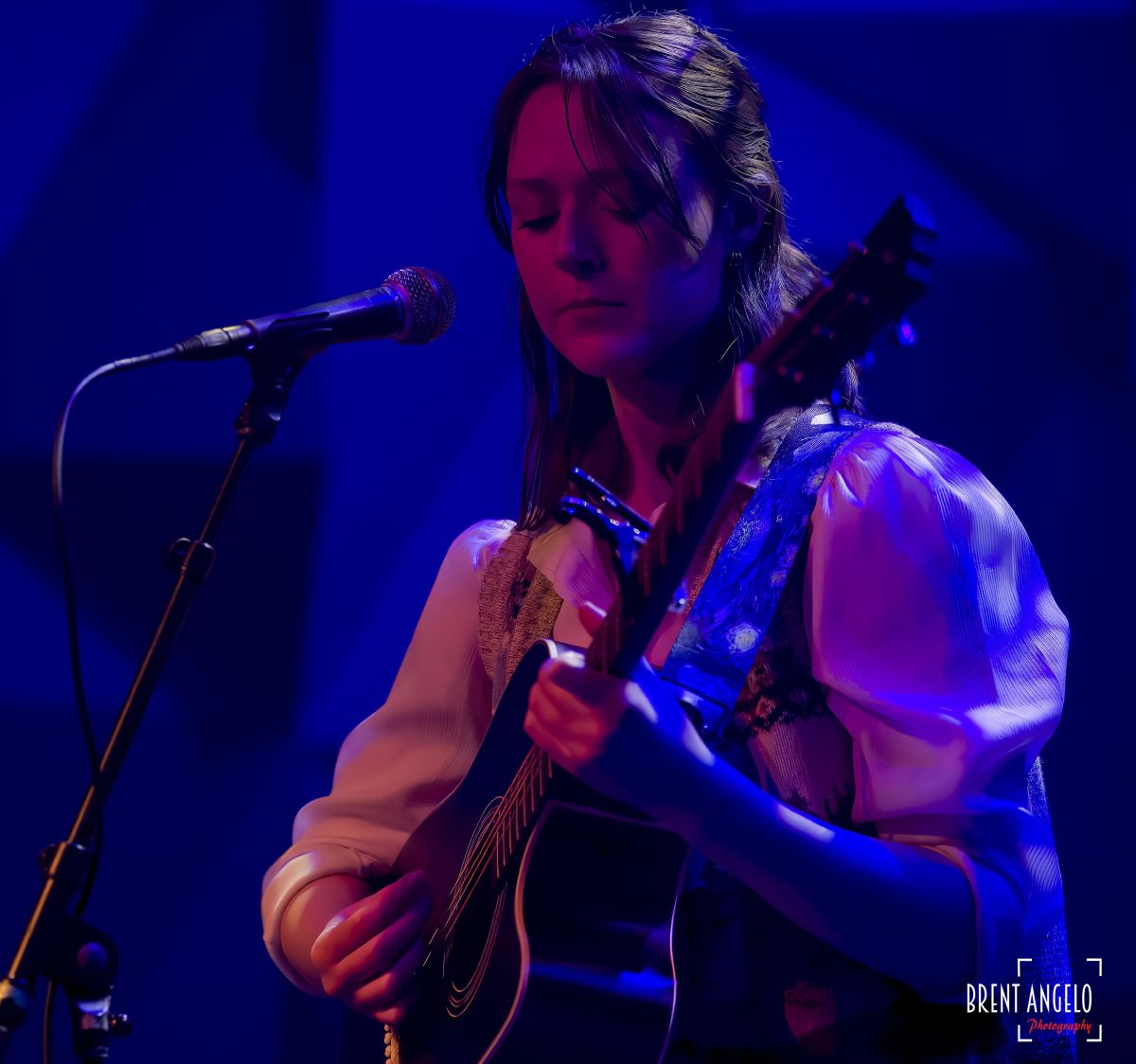 Donovan Woods with Isabel Pless at Holocene in Portland, OR 05/05/23 ...