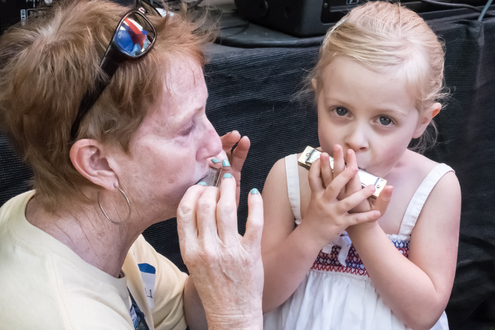 Kids Harmonica Jam Session Kinzel & Hyde at the Safeway Waterfront
