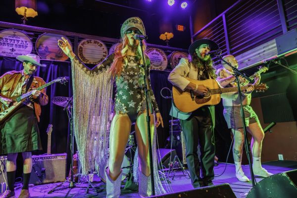 Jimmy Russell, Sarah Vitort, Scott Gilmore and Sean Badders Photo by Deb Penk