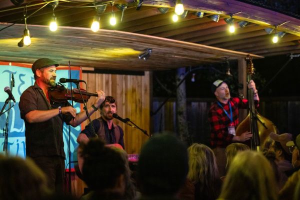 The Langdan Band
Debra Penk