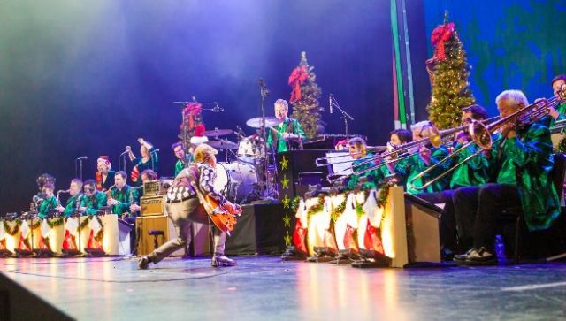 Brian Setzer and his orchestra. Photo by Suzie Kaplan