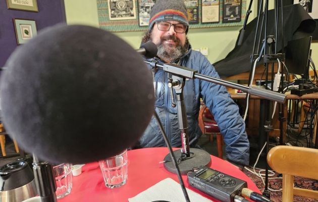 Jeremy Wilson and his friend Mic