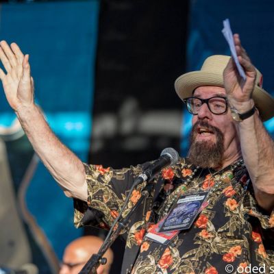 At Waterfront Blues Festival 2015, MCing. / Photo by Oded Shulsinger